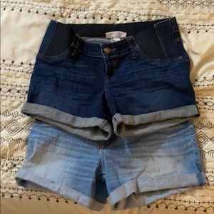 Maternity shorts